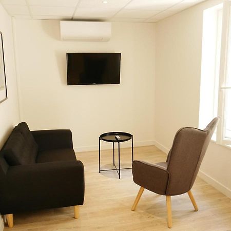 Appartement Avec Chambre - Entree Spa Incluse Bourbon-Lancy Luaran gambar